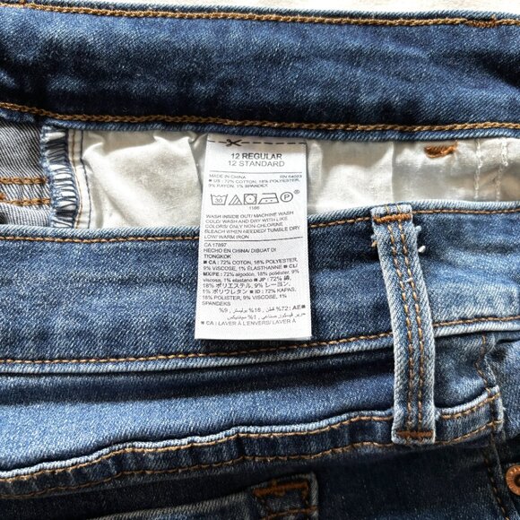 Old Navy Rockstar Jeans Sz 12 Regular Mid Rise Distressed Dark Wash Denim - Picture 7 of 8